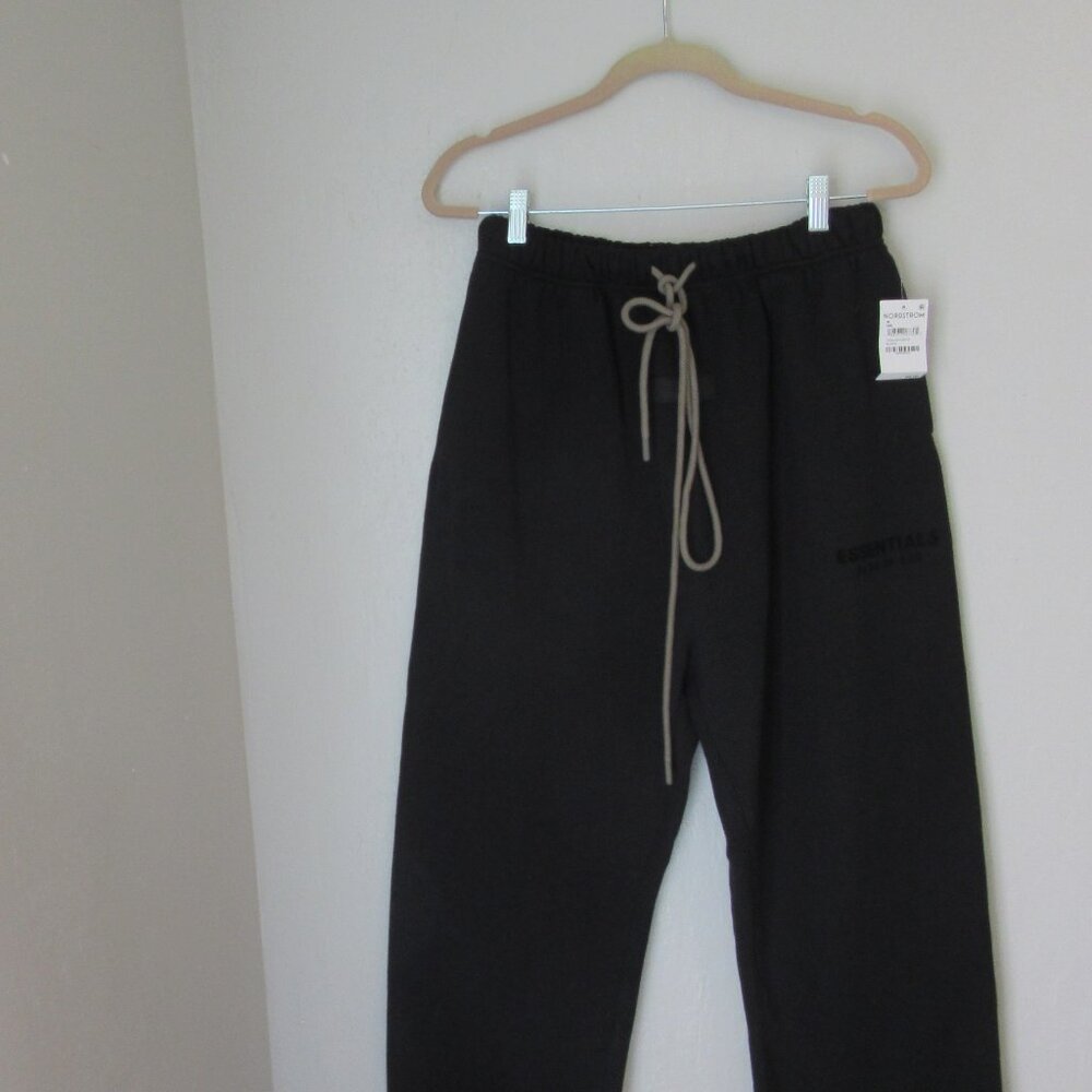 Essentials Fear of God Black M Elasticized Waist & Hem Drawstring Sweatpants NWT